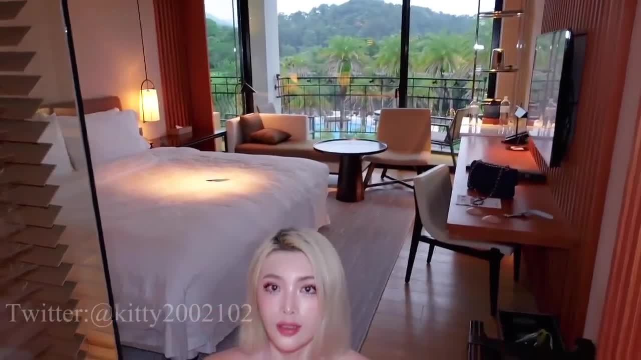 Onlyfans นมสวยหุ่นดีนั่งควบจนเสร็จสรุปน้ำแตกคาปากเต็มคำ